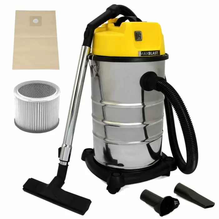 MAXBLAST 30L Industrial Vacuum Cleaner 3 MAXBLAST 30L Industrial Vacuum Cleaner