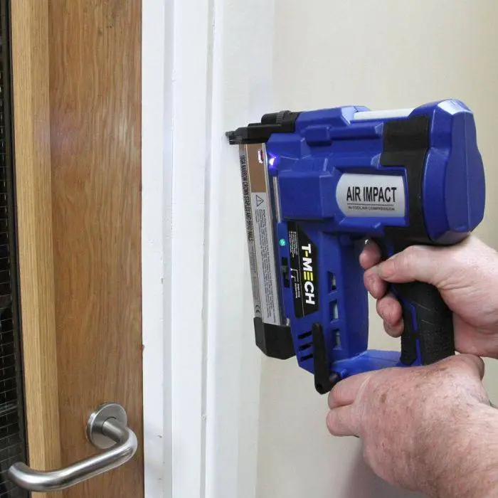 T-Mech Nail & Staple Gun With Additional Battery And 2 Organiser Cases 7 T-Mech Nail & Staple Gun With Additional Battery And 2 Organiser Cases - Image 5