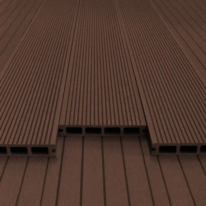 Jardi Jardí Composite Decking - 10 SQM - Conker Brown 6 Jardi Jardí Composite Decking - 10 SQM - Conker Brown - Image 4