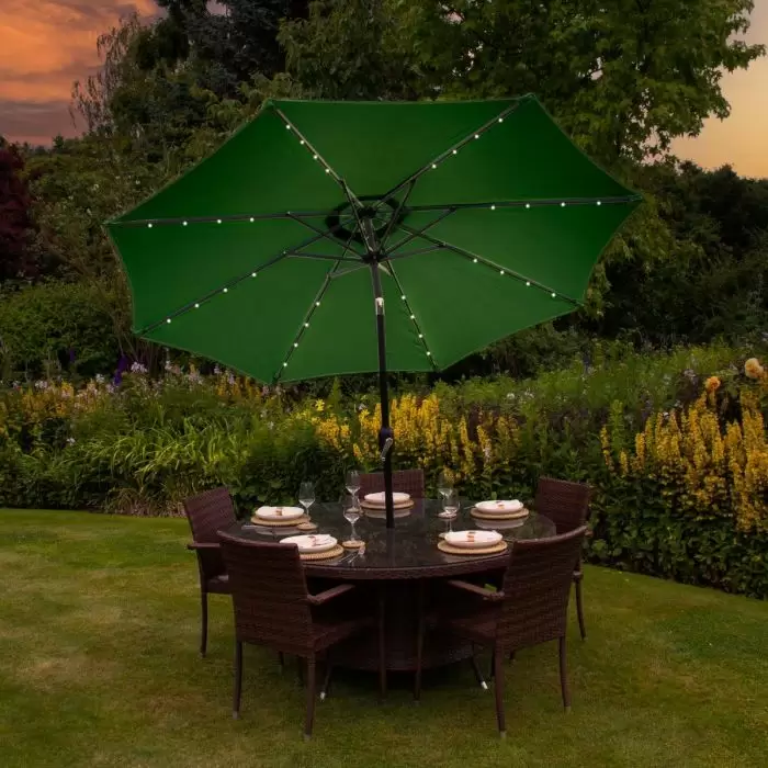 Monster Shop Green 2.7m LED Tilt Parasol 5 Monster Shop Green 2.7m LED Tilt Parasol - Image 3